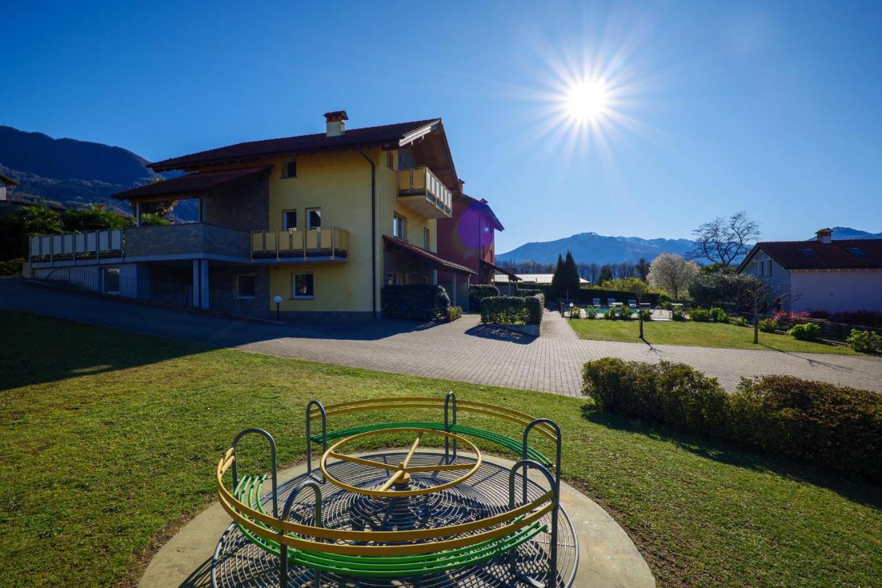 Residence Girasole Casa Rossa A Colico Exterior foto
